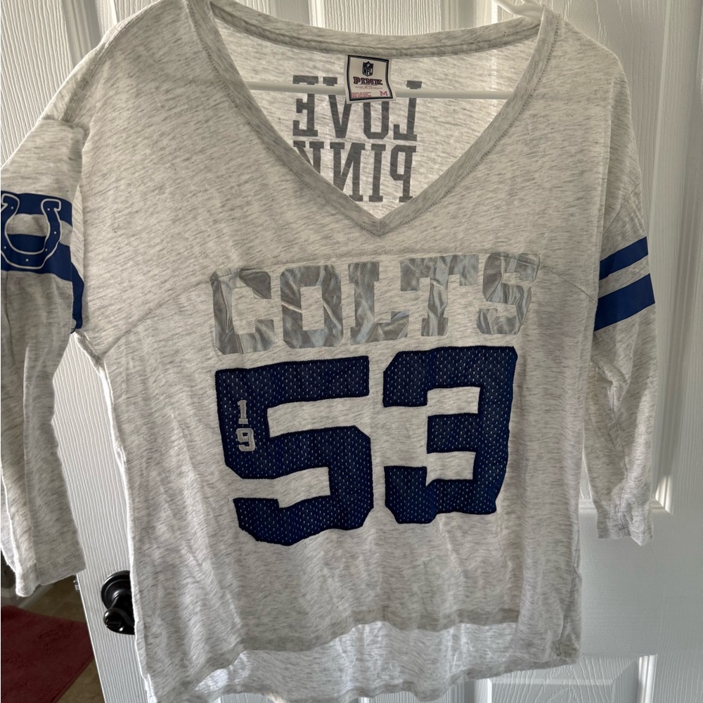 PINK! Victorias Secret Colts V-neck 3/4 length shirt